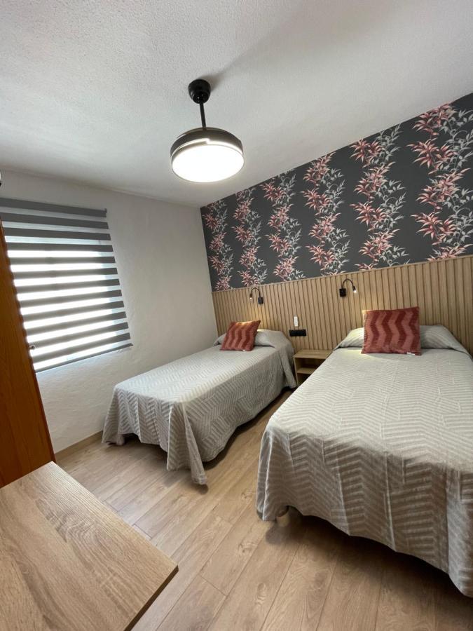 Hostal Calderon De La Barca Zalamea de la Serena Екстериор снимка