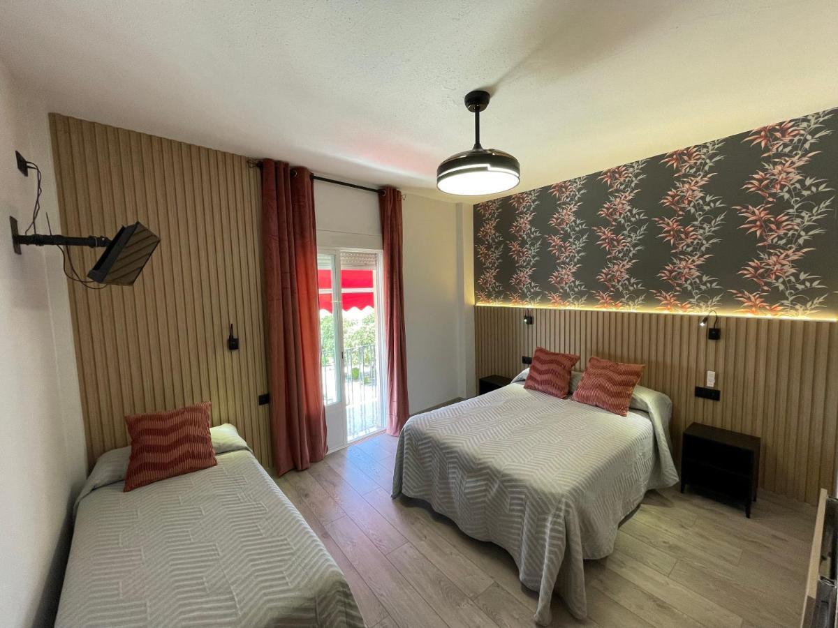 Hostal Calderon De La Barca Zalamea de la Serena Екстериор снимка